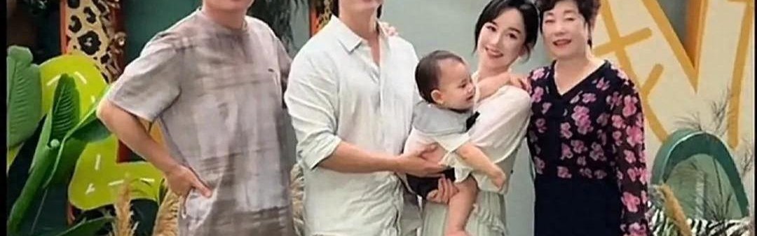 华体会官方-张檬儿子周岁宴排面拉满，爸爸全程温柔抱哄，被全家宠成小宝贝